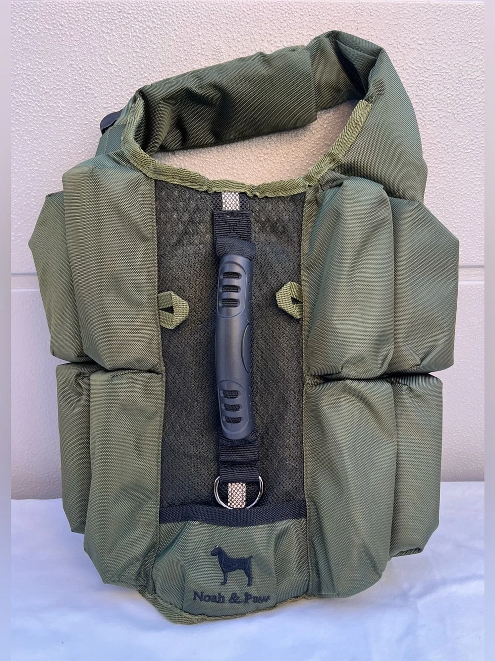 NOAH & PAW Dog Life Jacket, Human Standards Lifejacket Design, Dog Life Vest for